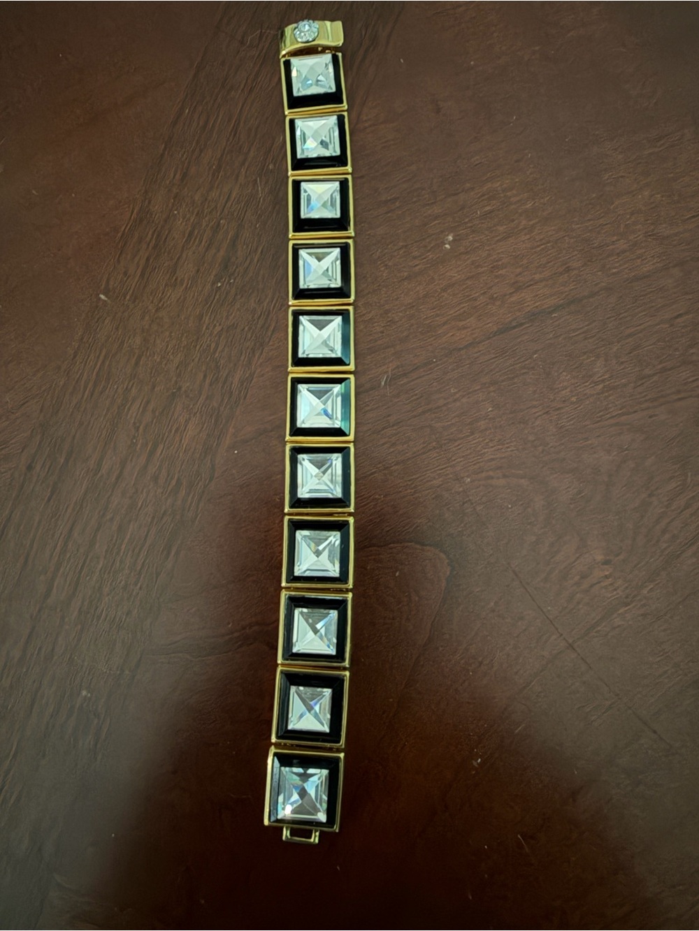 Vintage Henri Bendel Square Crystal Rhinestone Clasp 7” Bracelet Gold Tone Heavy